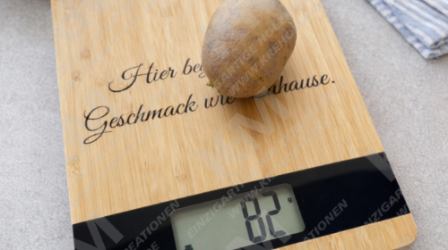 Digitale Küchenwaage aus Bambus – Präzise Messung u. Personalisierte Gravur – Perfekt zum Backen & Kochen